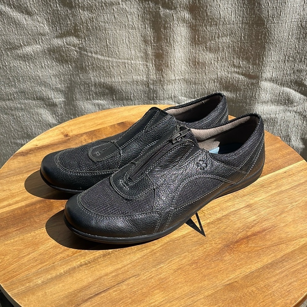 Womens naturalizer Dresden Front Zip Shoes - Black Size 9.5 W